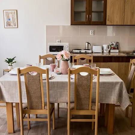 Izisz * Matraterenye