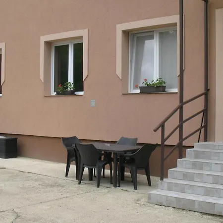 ízisz Matraterenye