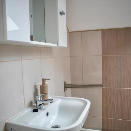 ízisz Apartman